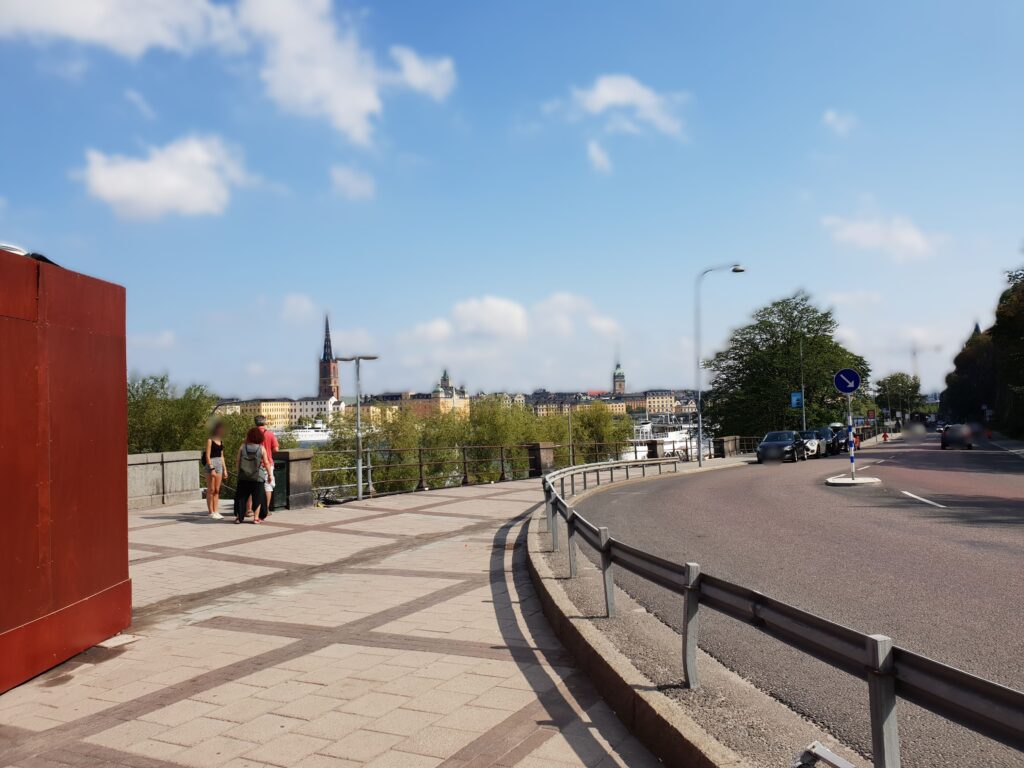 北欧の落ち着いた街並み。FIREに必要な仕組み化のイメージを象徴する風景。